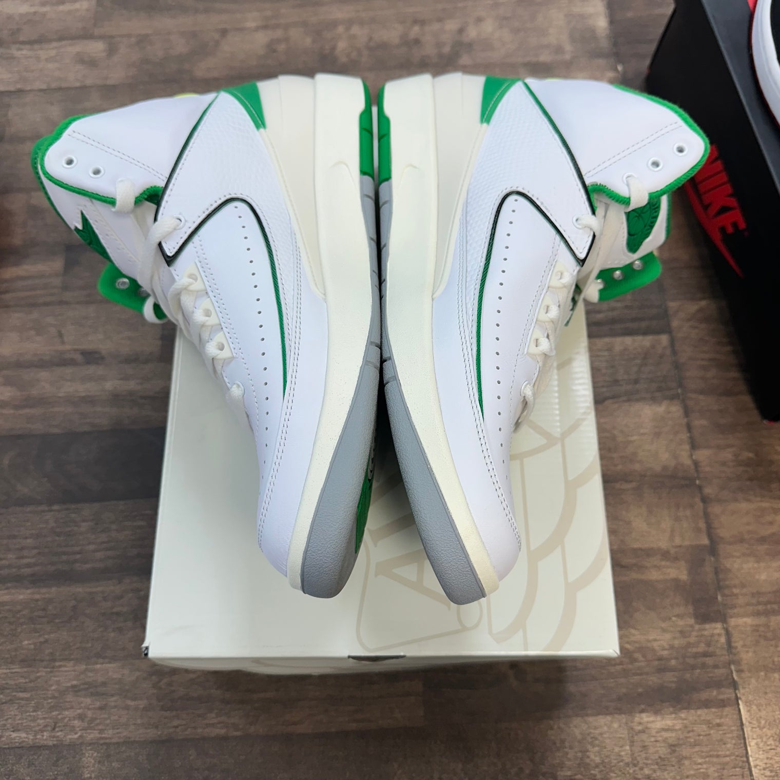 Lucky Green Jordan 2 (USED)