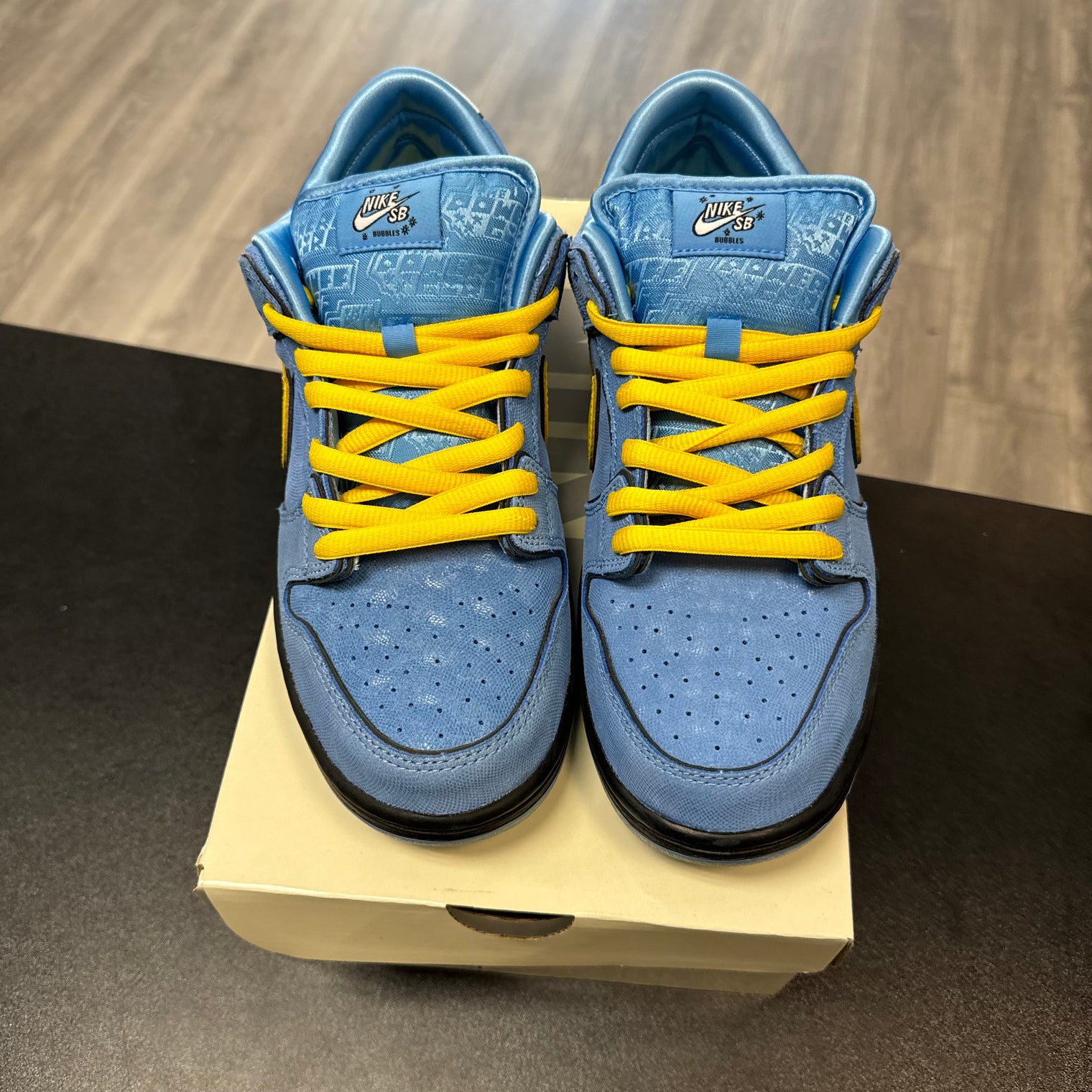 Powerpuff Girls Bubbles SB Dunk Low (USED)