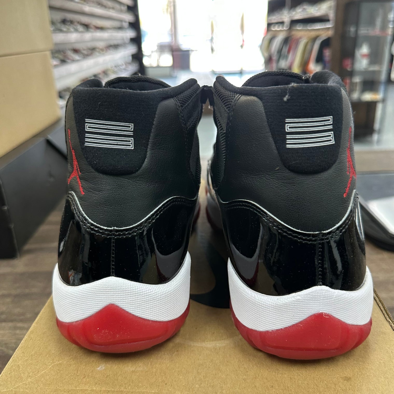 Bred Jordan 11 High (2019) (USED)
