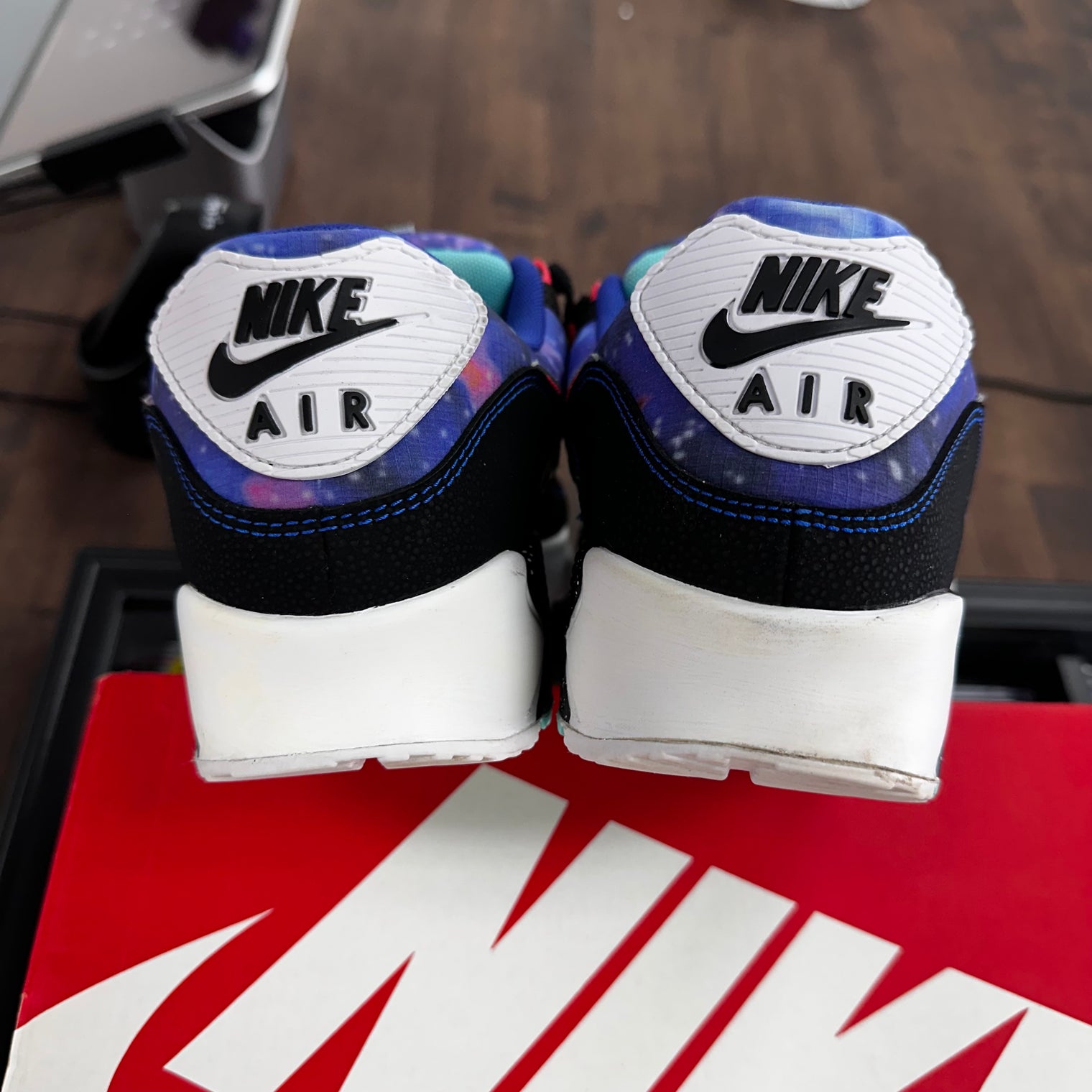 Supernova Air Max 90 (USED)