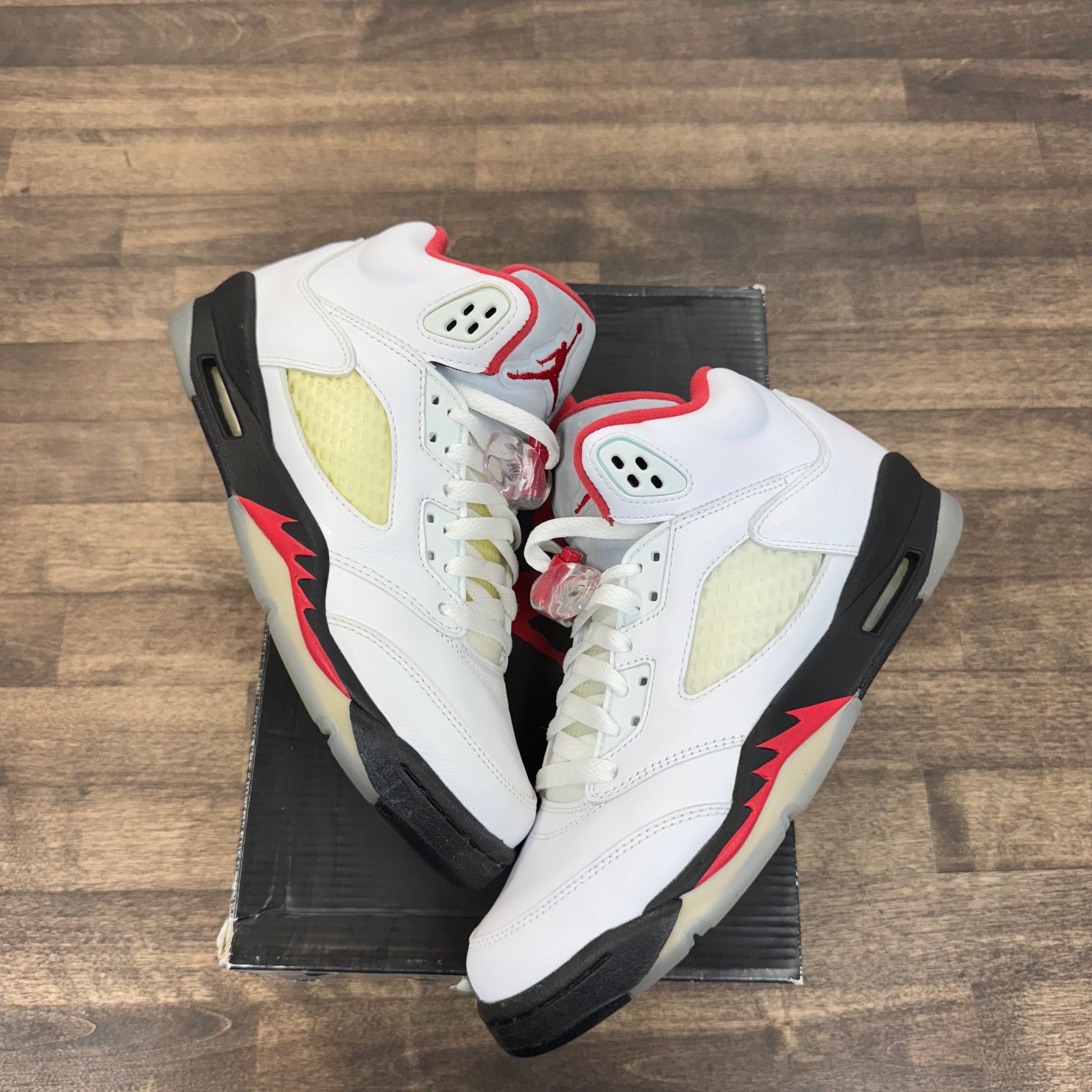 Fire Red Jordan 5 (2020) (GS) (USED)
