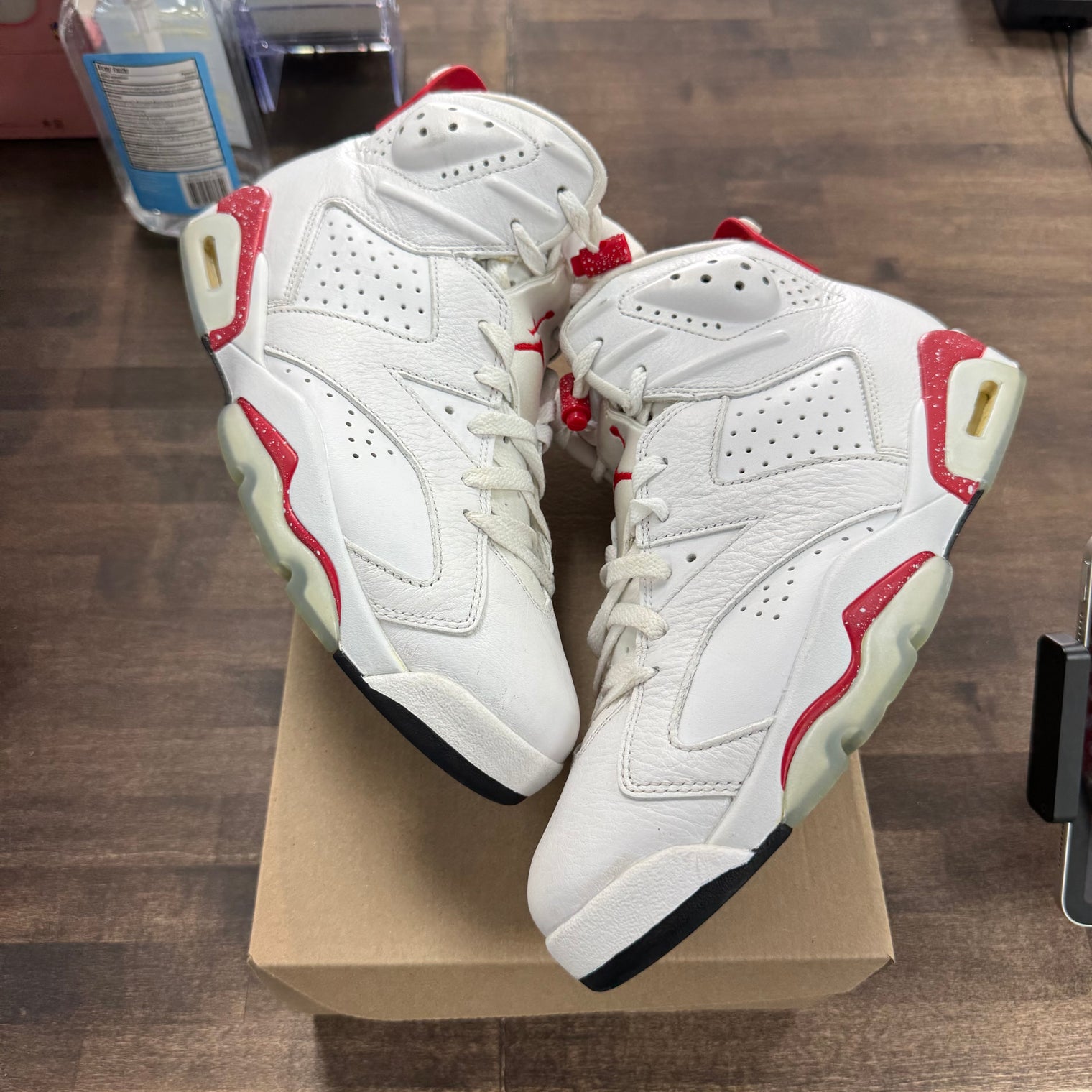 University Red Jordan 6 Retro (USED, No Box)