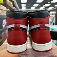 Black Toe Reimagined Jordan 1 High (Lightly Worn)