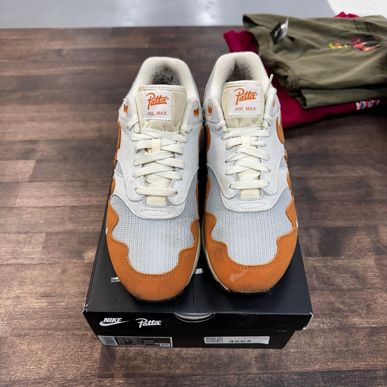 Monarch Patta Air Max 1 (USED)