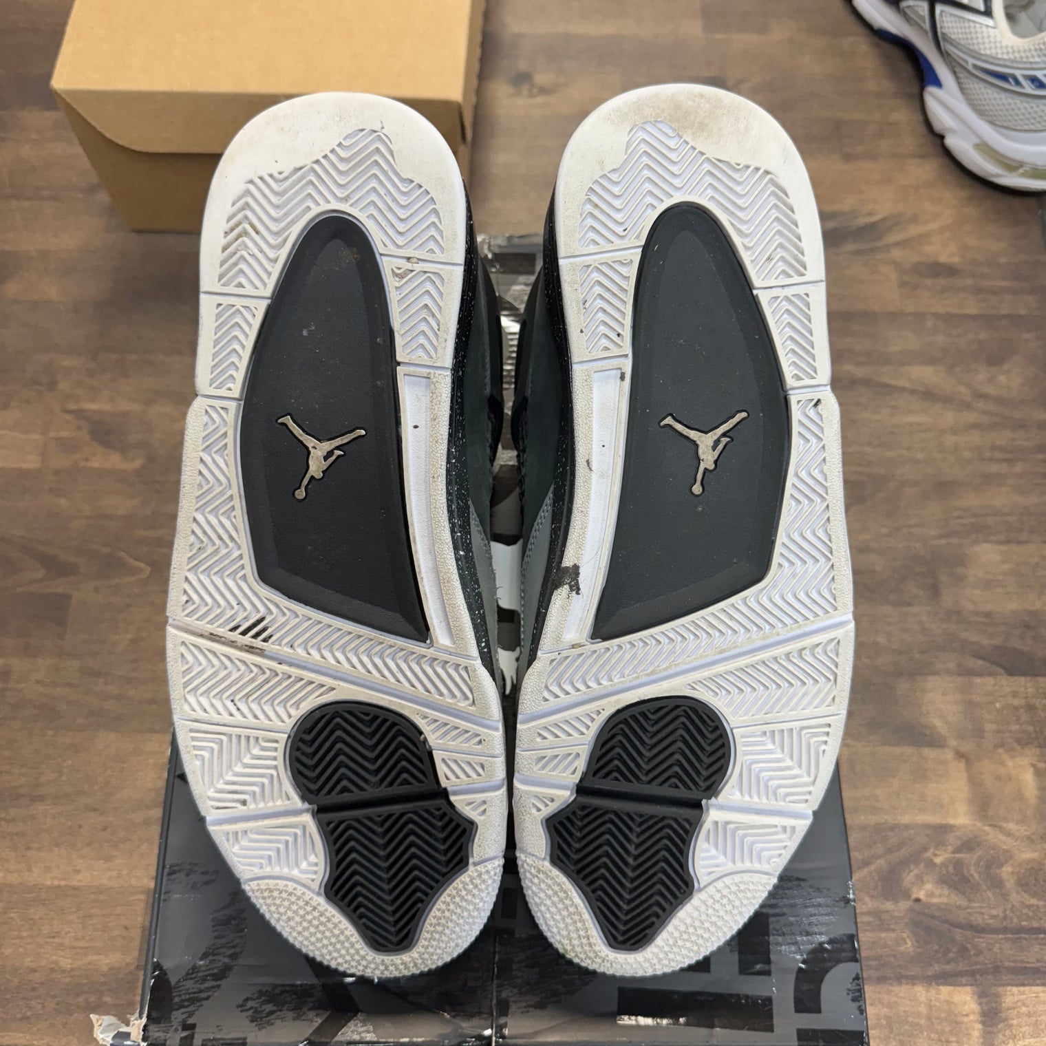Fear Jordan 4 Retro (USED, No Insoles)