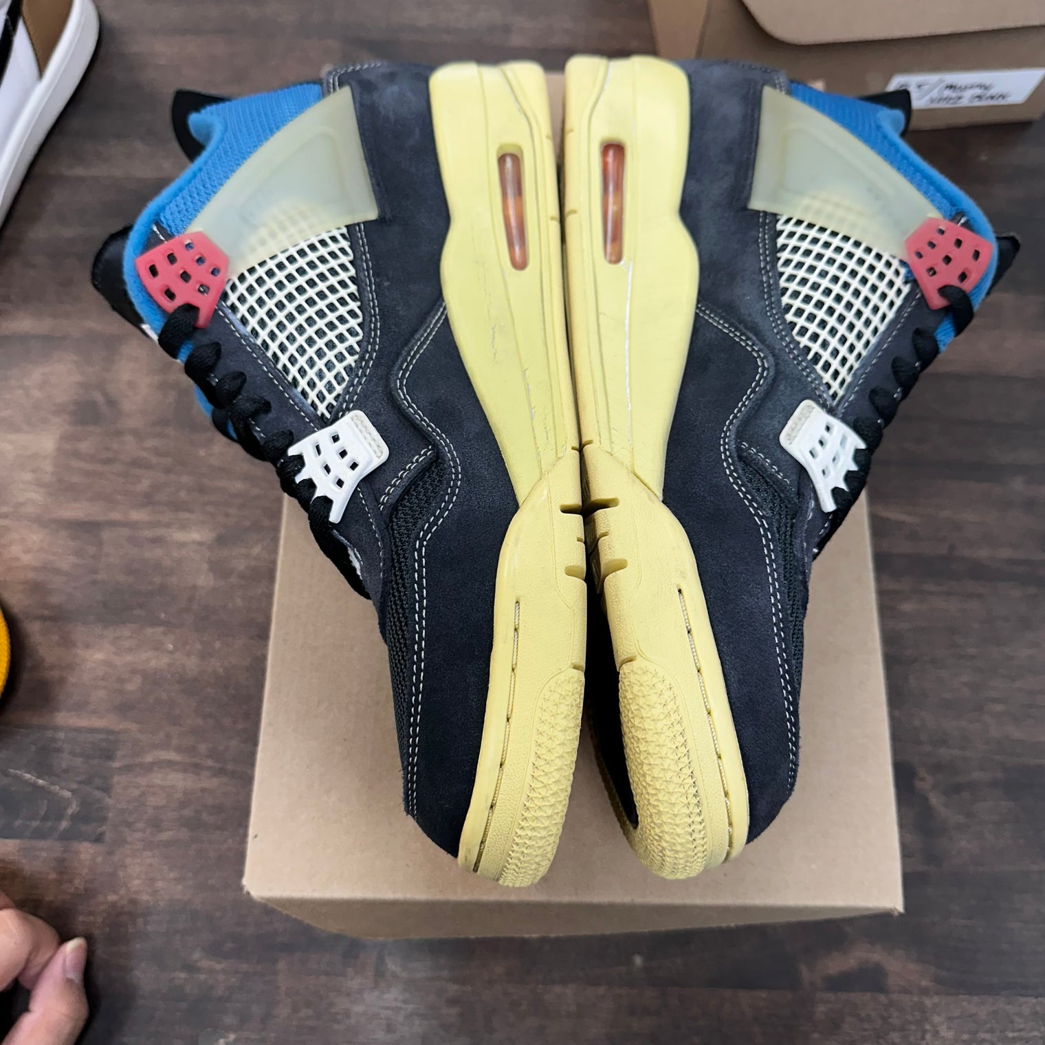 Union LA Off Noir Jordan 4 SP (USED,No Box)