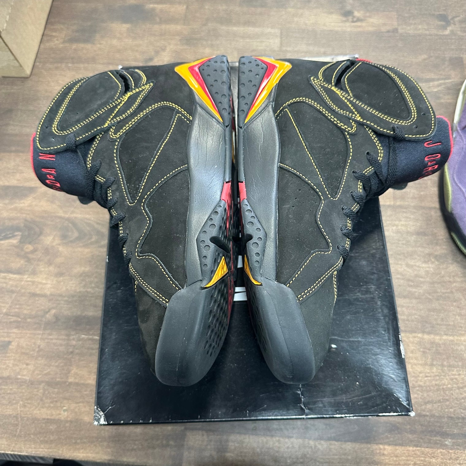 Citrus Jordan 7 (USED)