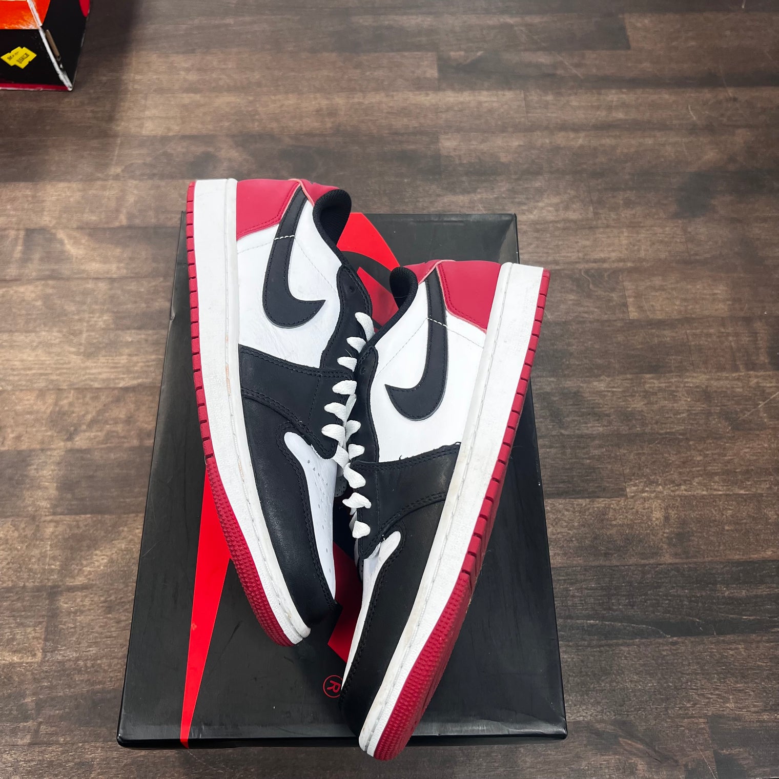 Black Toe Jordan 1 Low OG (USED)