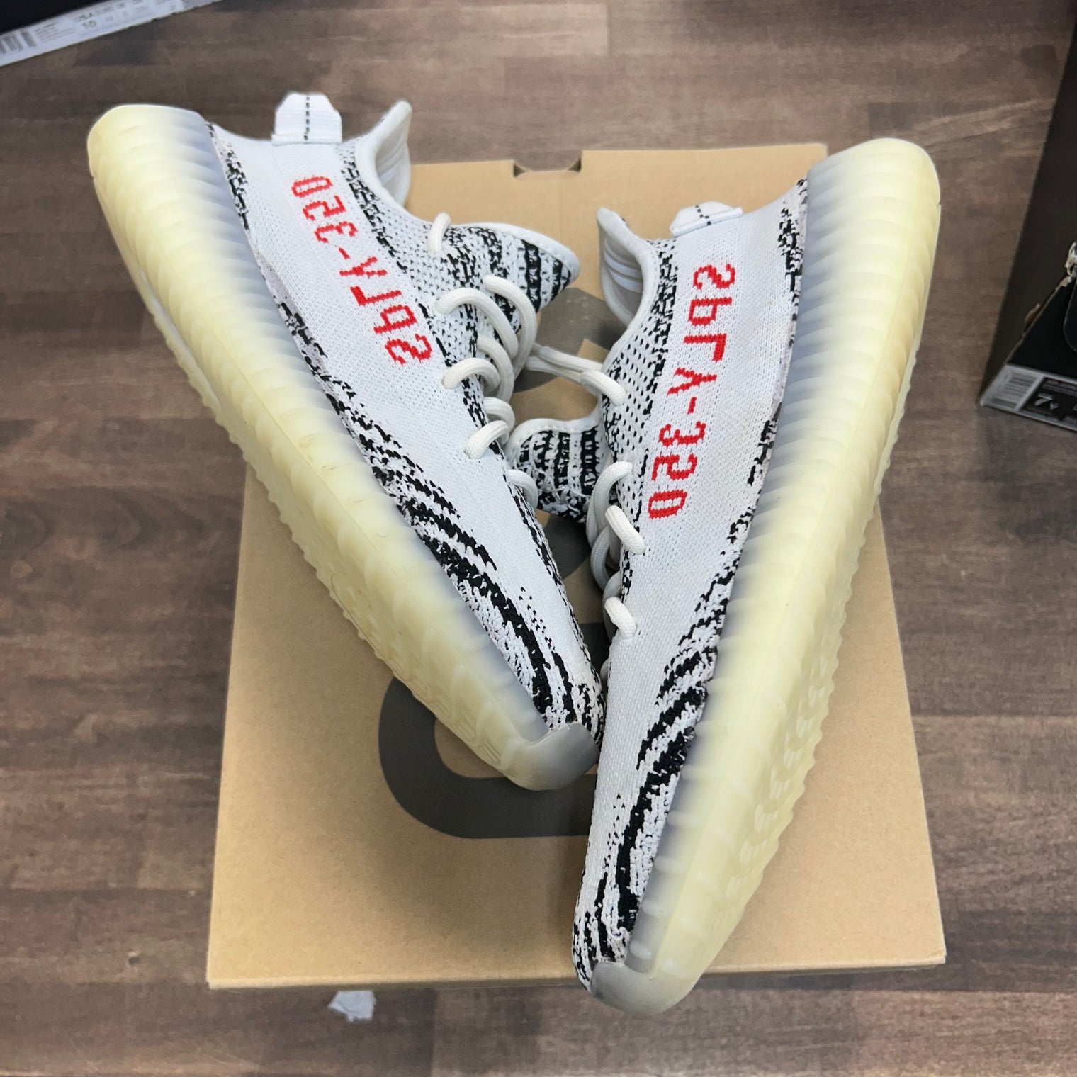 Zebra Yeezy 350 (USED)