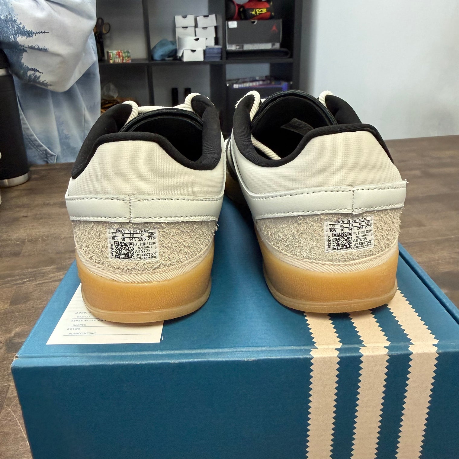 Bad Bunny White adidas Gazelle Indoor (USED)