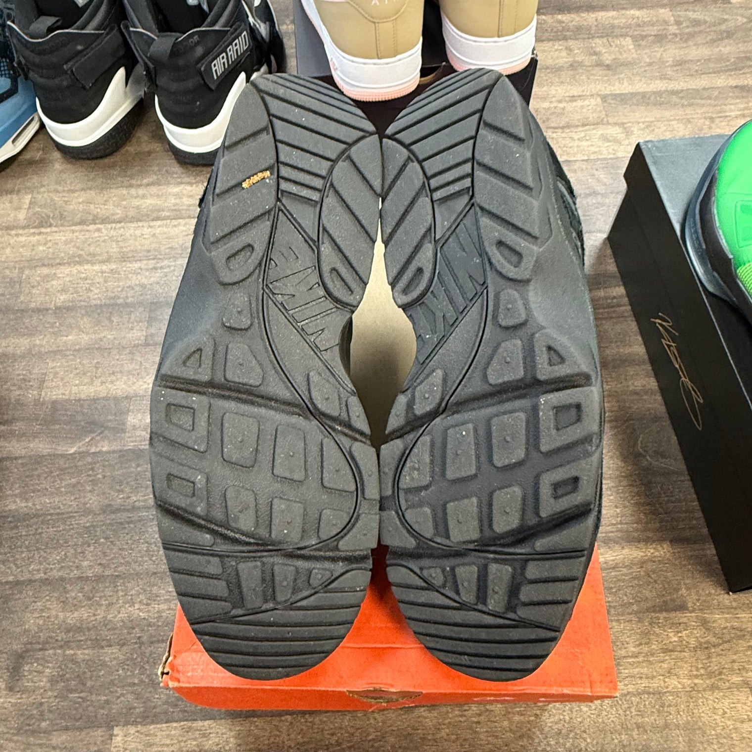 Cortiez Black Air Trainer Hurrache (USED)