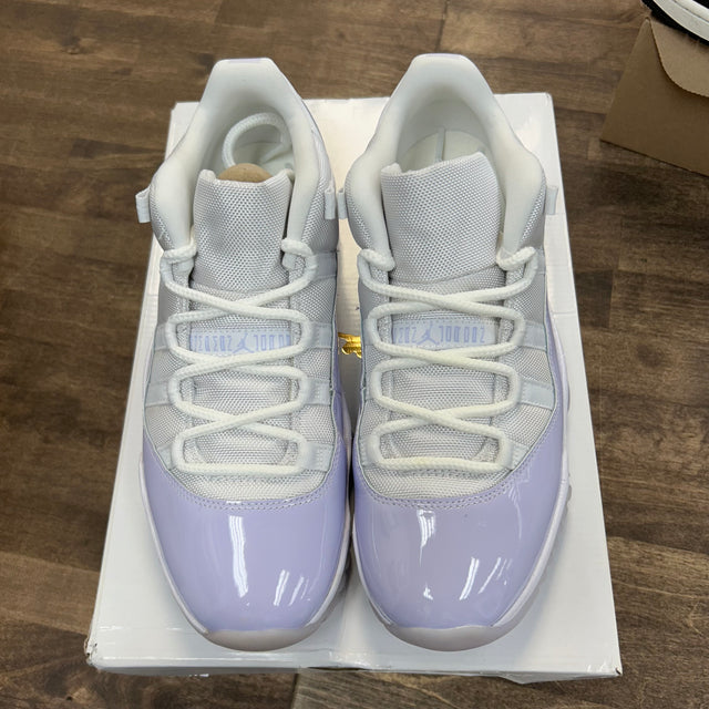 Pure Violet Jordan 11 Low (W) (USED)