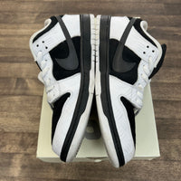 Tight Booth SB Dunk Low (USED)