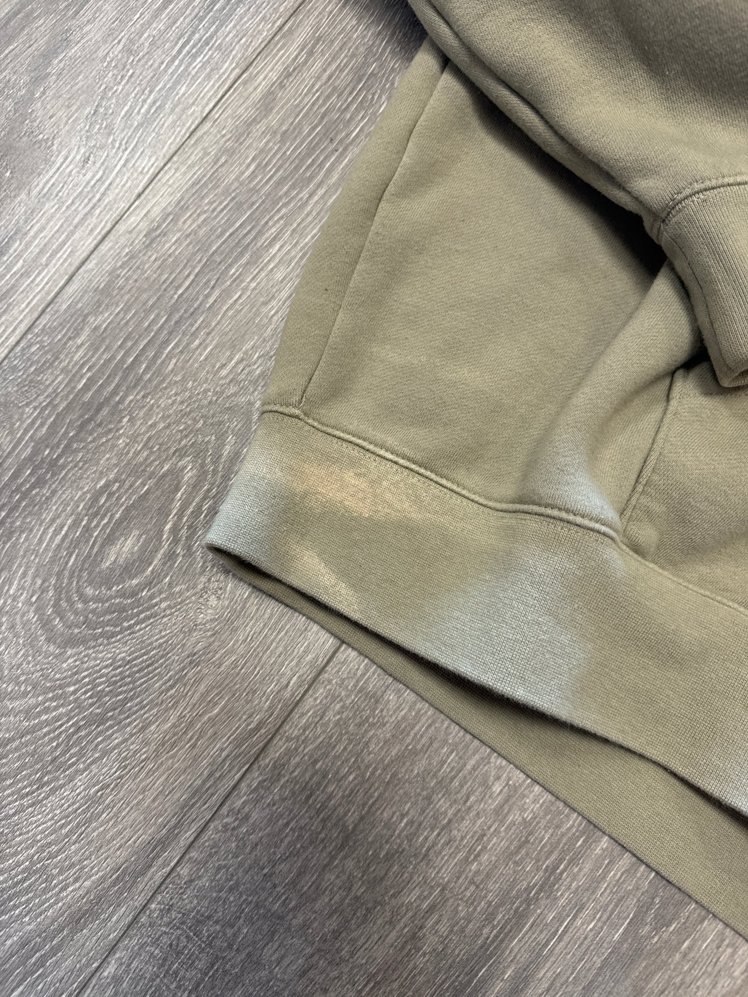 Moss Essential Hoodie (USED)