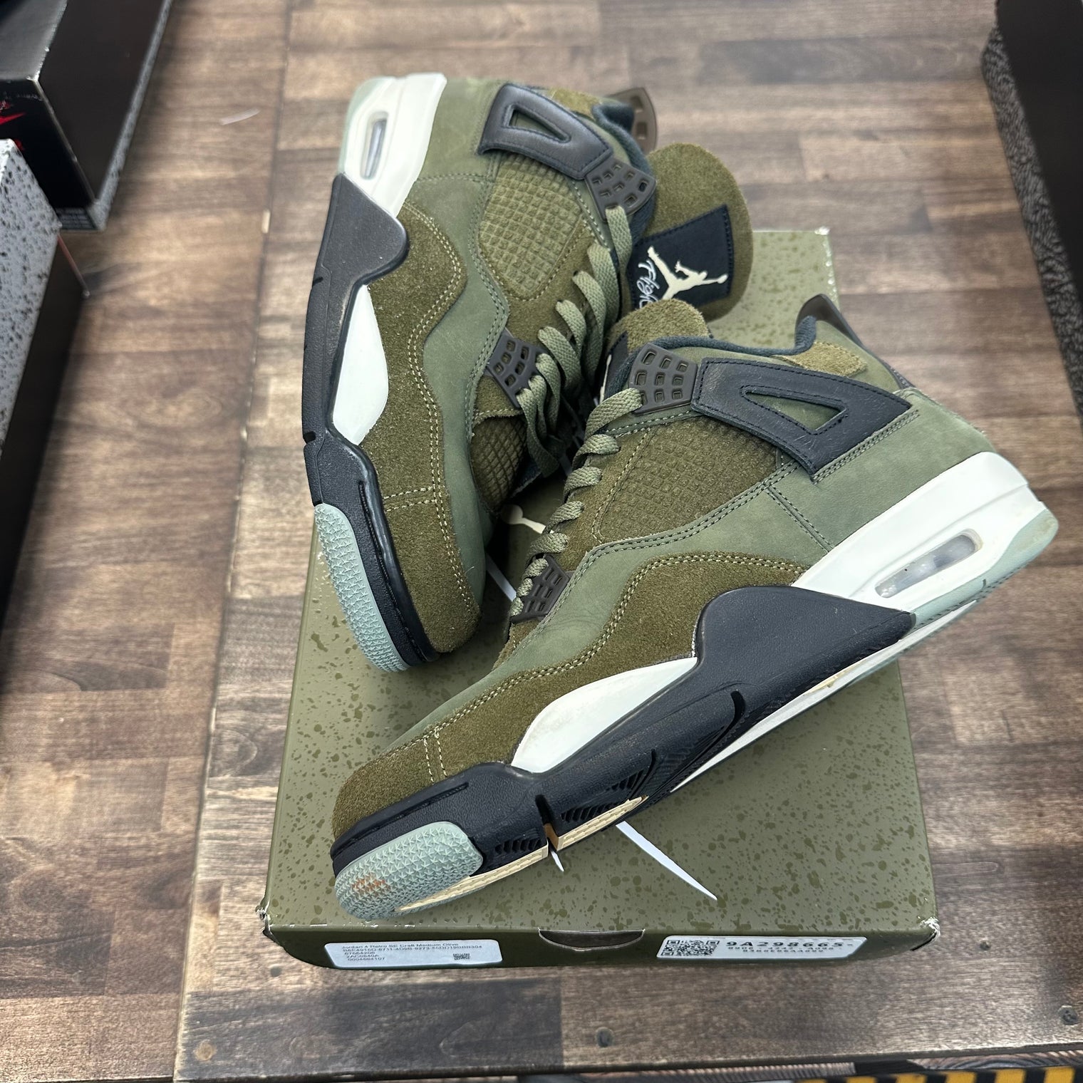 Olive Craft Jordan 4 Retro (USED)
