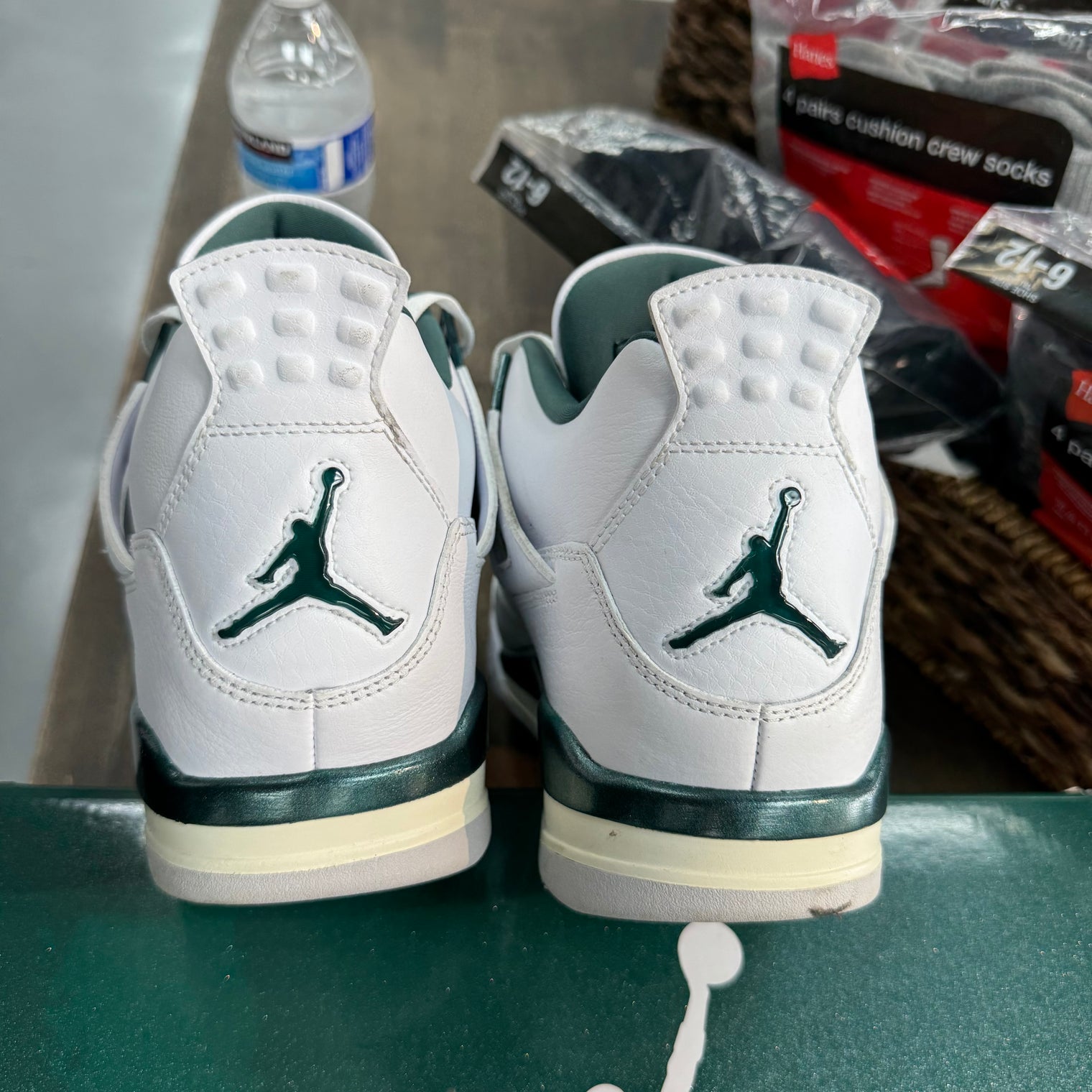 Oxidized Green Jordan 4 (USED)