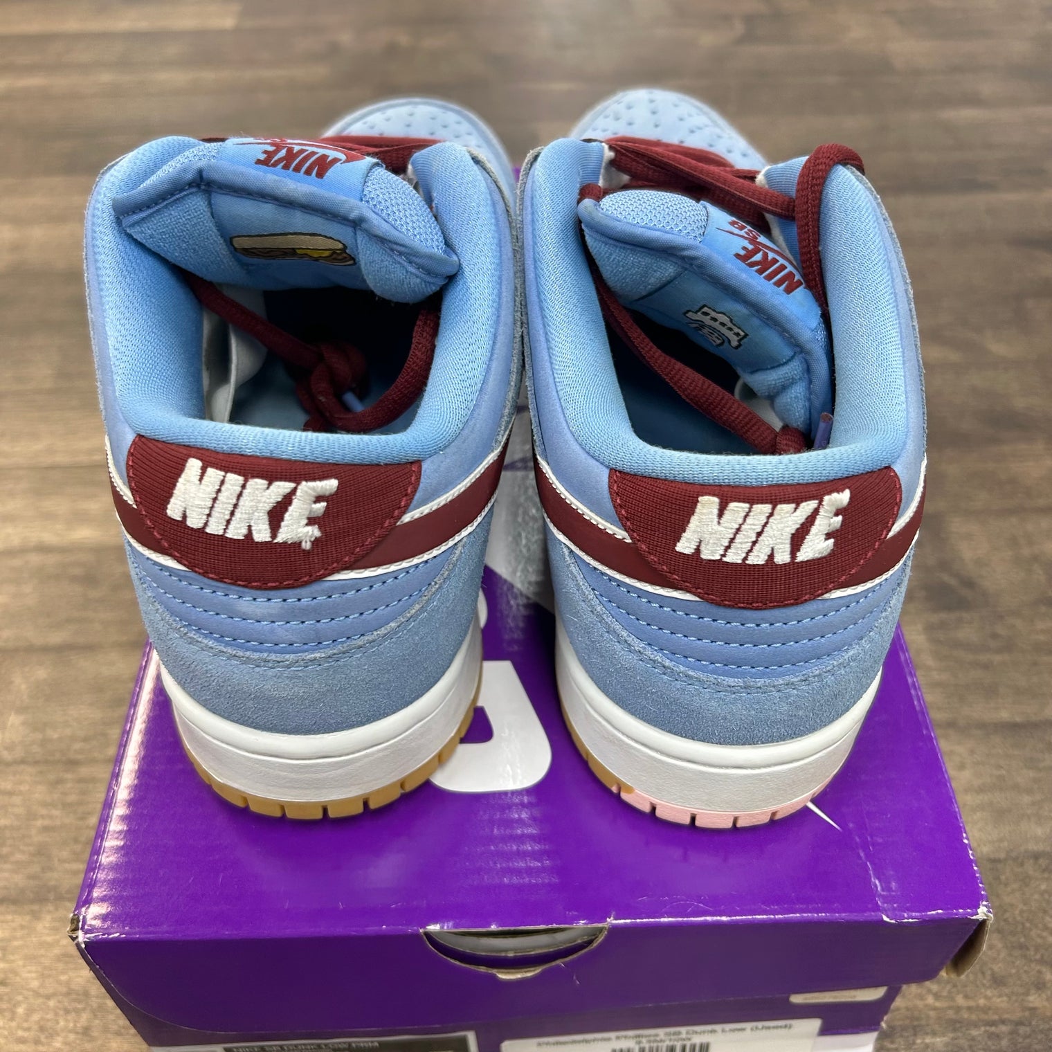 Philadelphia Phillies SB Dunk Low (USED)
