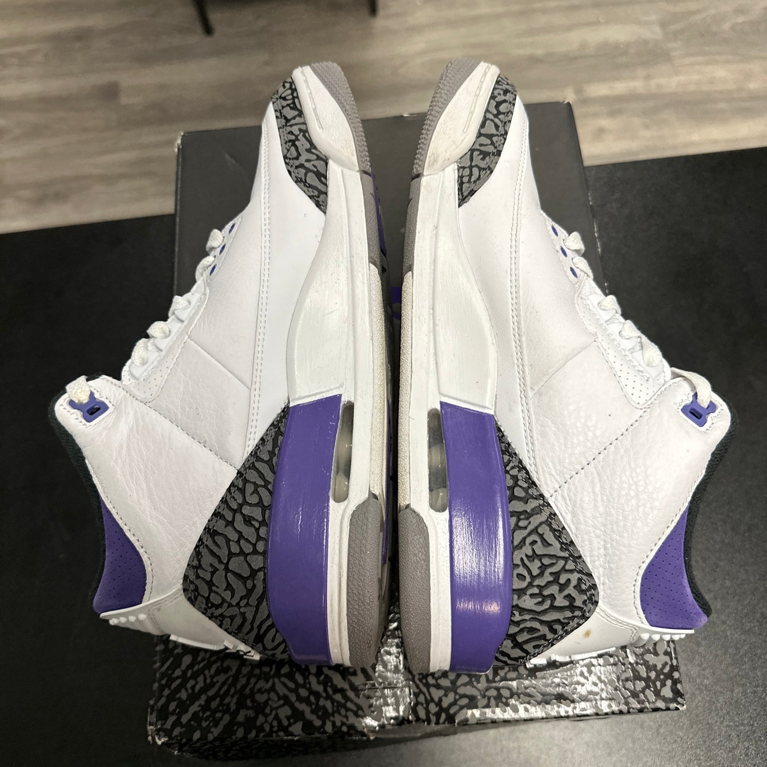 Dark Iris Jordan 3 (USED)