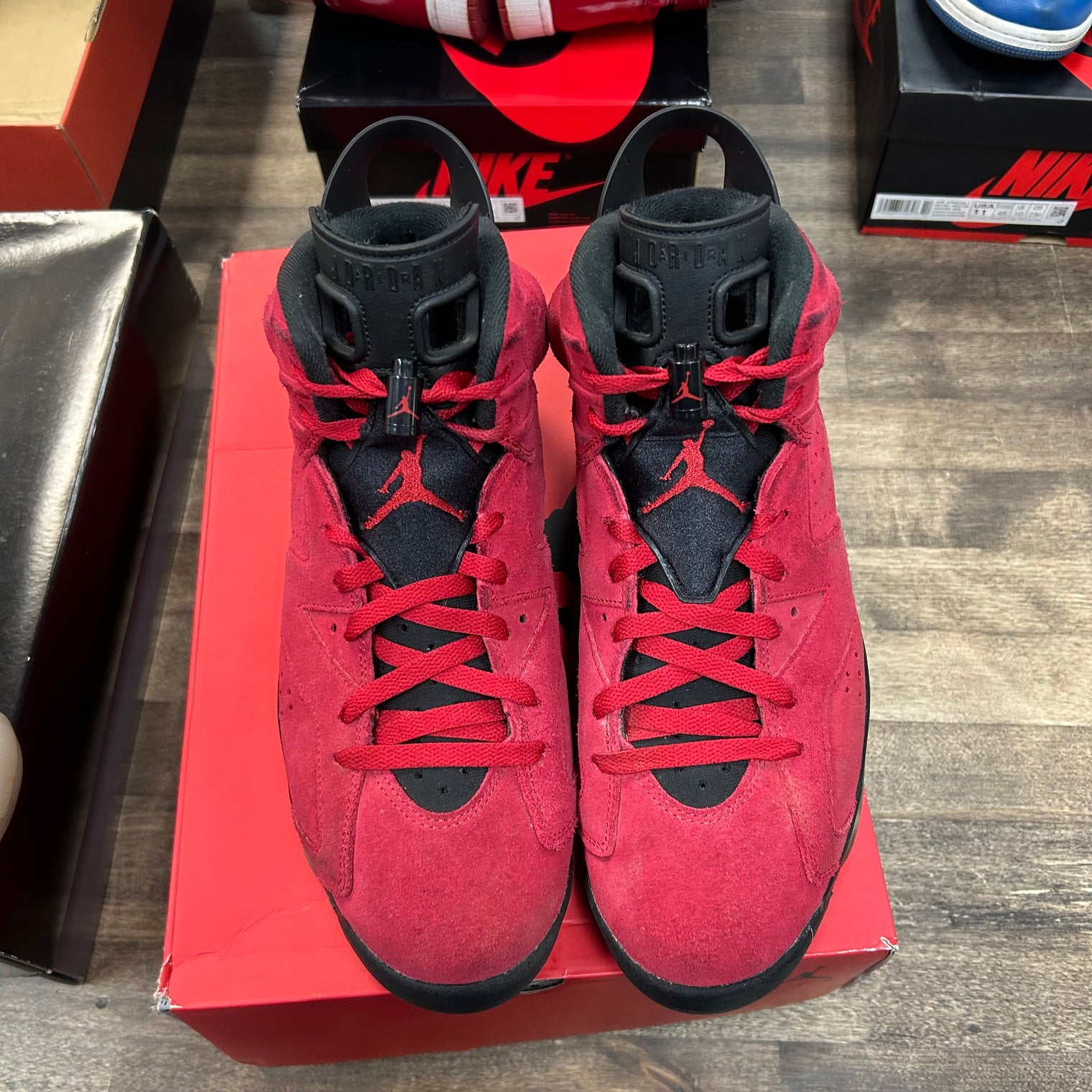 Jordan 6 Retro Toro Bravo (US 11) (USED)