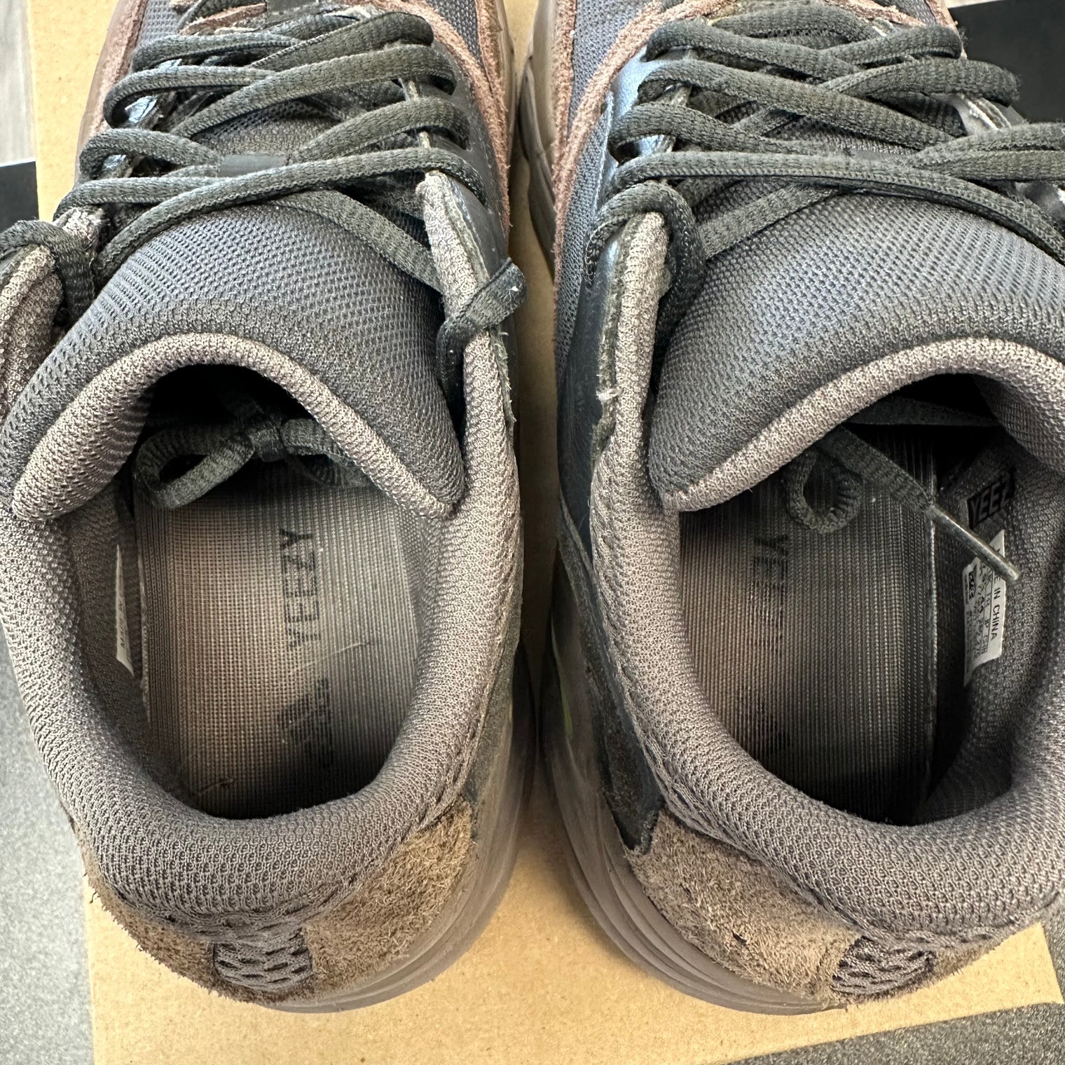 Mauve Yeezy 700 V1 (USED;NO BOX)