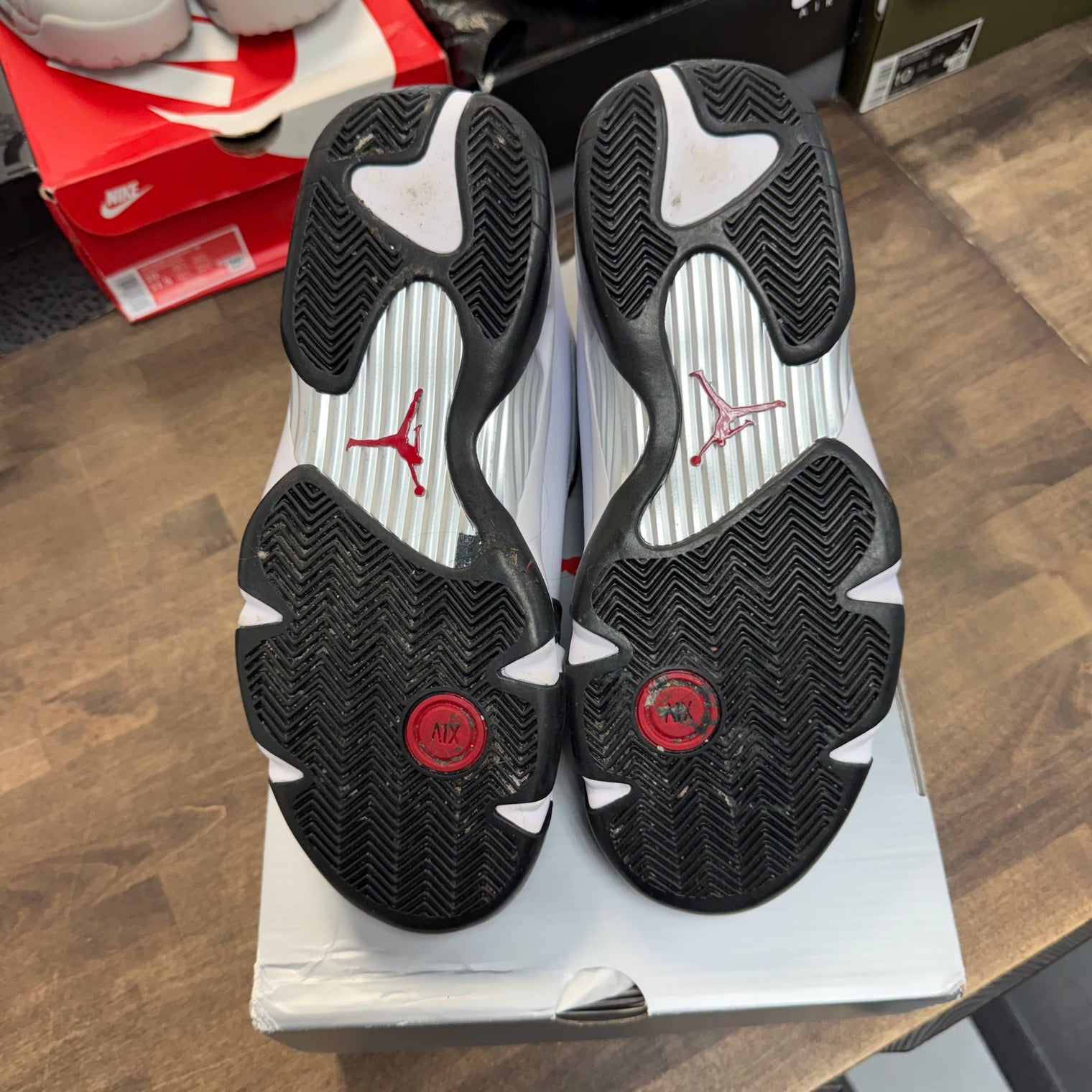 Black Toe Jordan 14 Retro (USED)