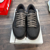 Velvet Brown Travis Scott Jordan 1 Low OG (USED)