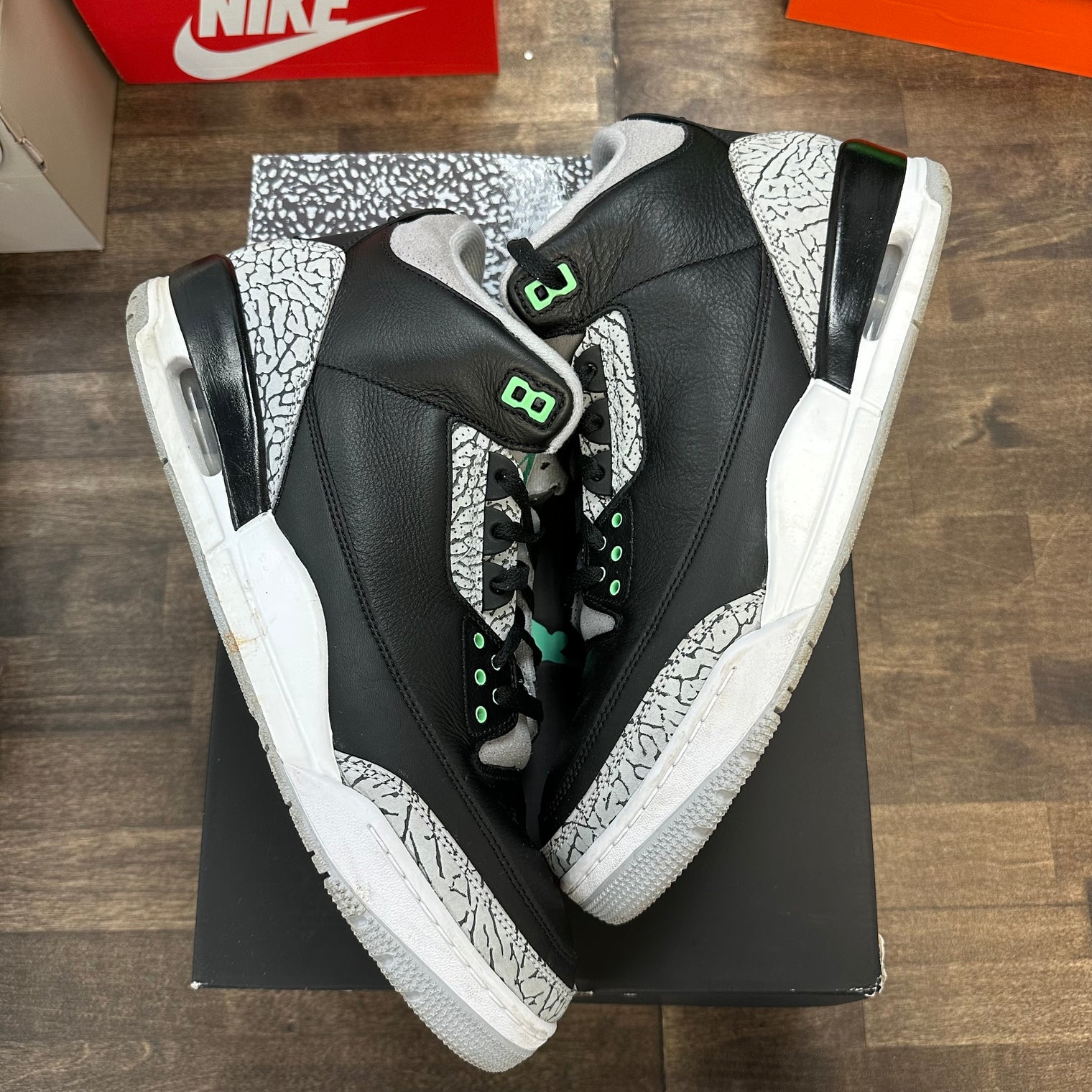 Green Glow Jordan 3 Retro (USED)