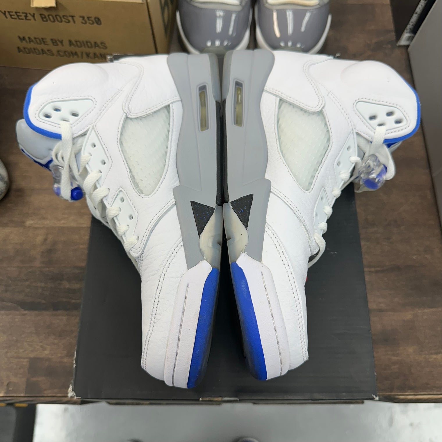 Stealth Jordan 5 (USED)