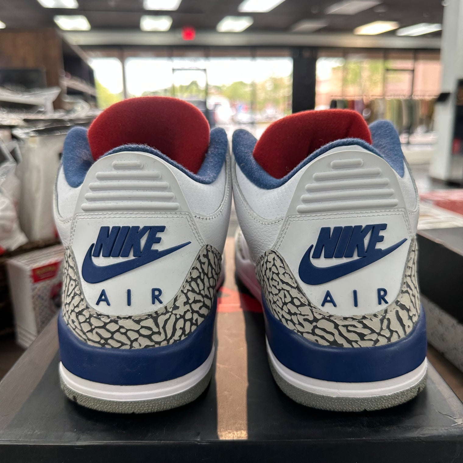 True Blue Jordan 3 (USED)