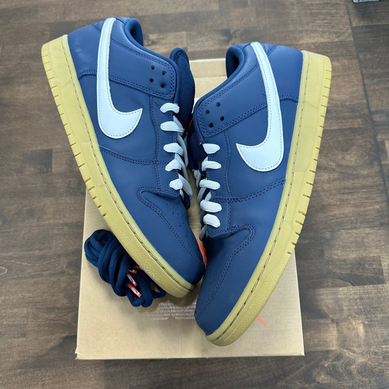 Navy Gum Nike SB Dunk Low (USED)