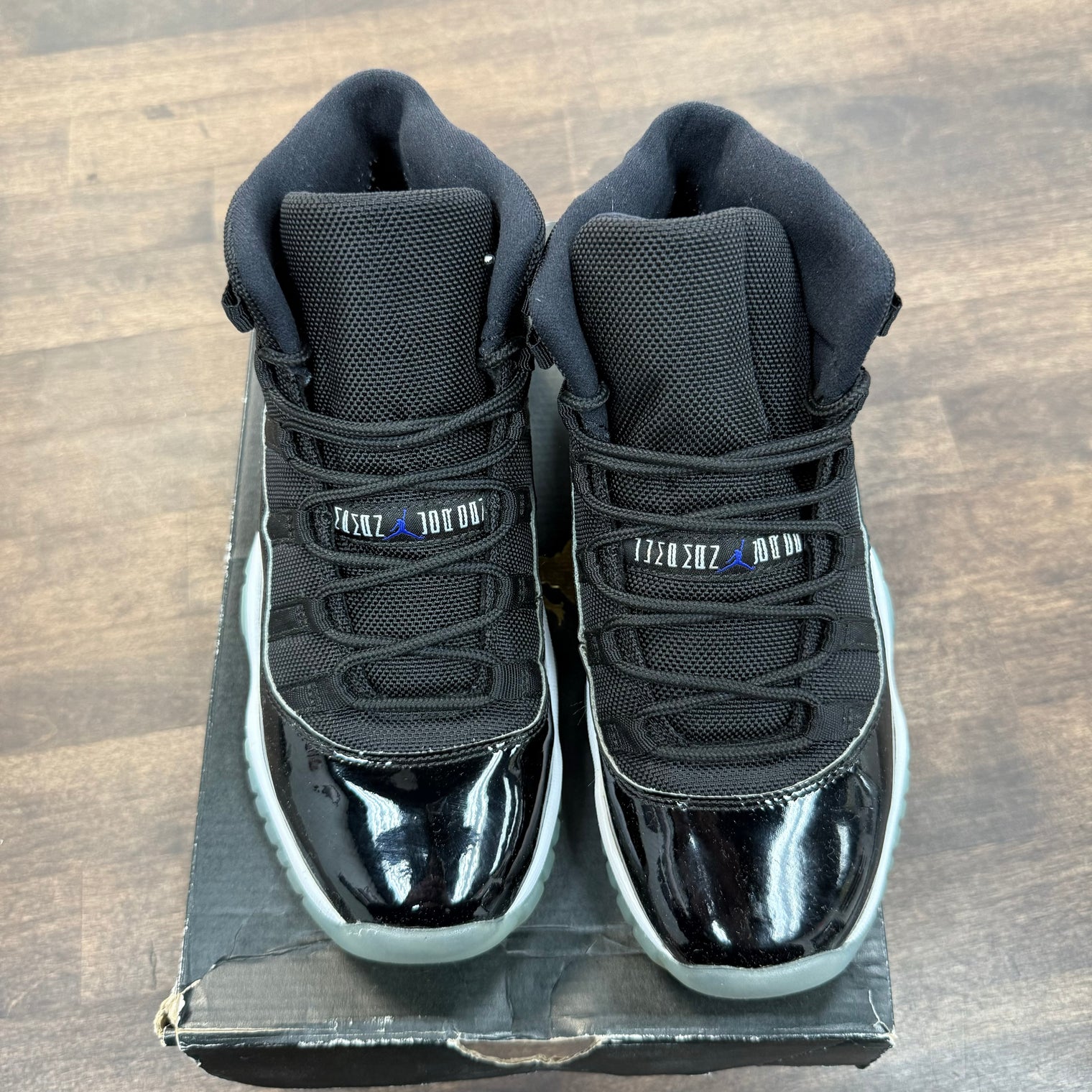 (GS) Space Jam Jordan 11 (USED)
