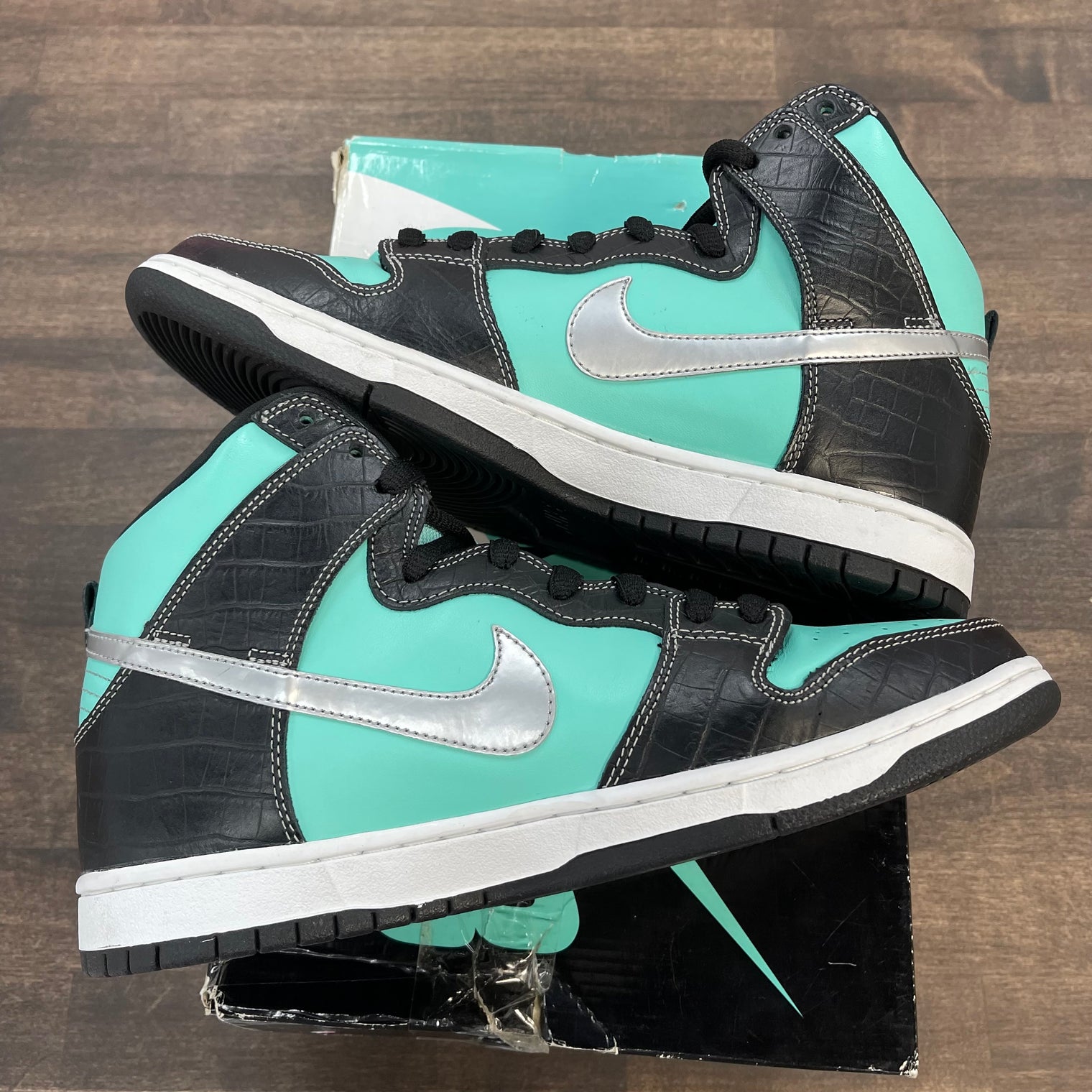 Nike Dunk High Diamond Supply Co. (Like New)
