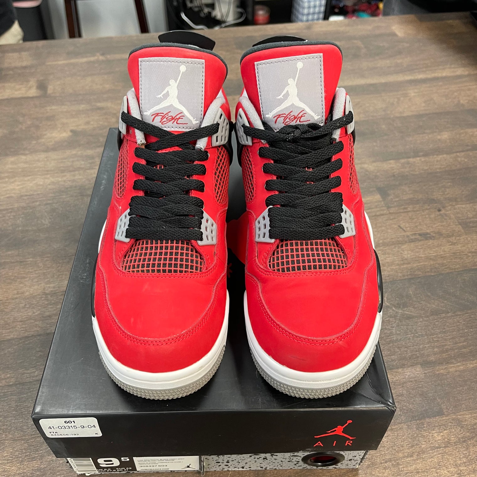 Toro Jordan 4 (USED)