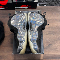 Hologram Foamposite (USED)