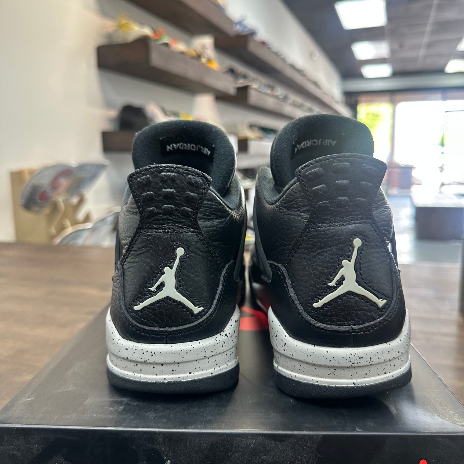 Oreo Jordan 4 (2015) (USED)