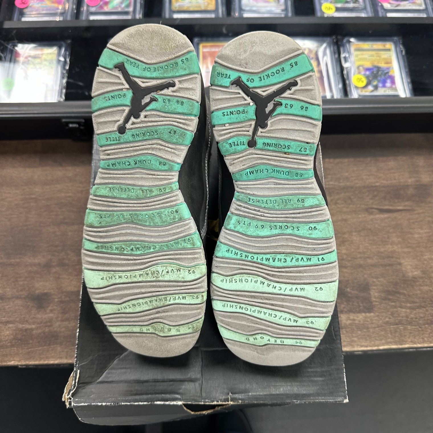 Lady Liberty Jordan 10 Retro (Used, Replacement Box)