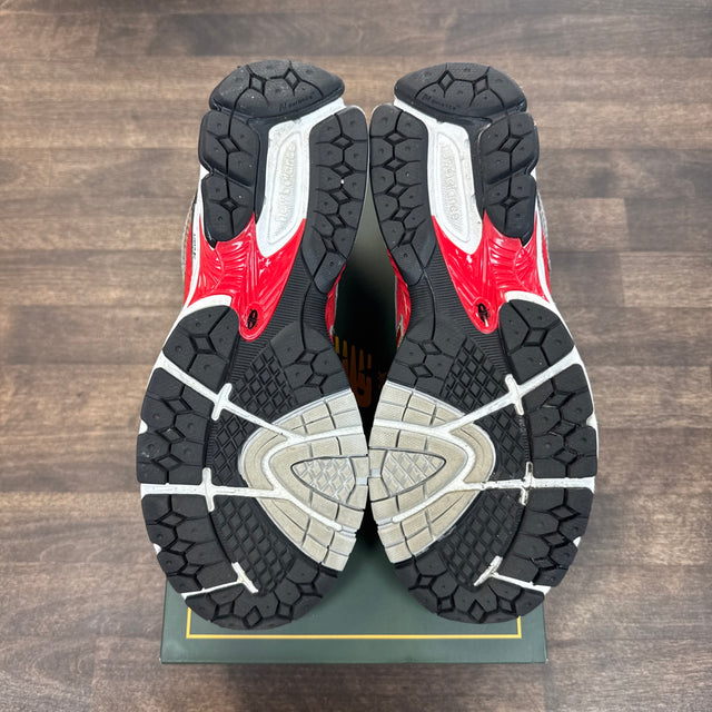 Red Aime Leon Dore New Balance 860V2 (USED)