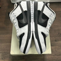 Tightbooth SB Dunk Low (USED)