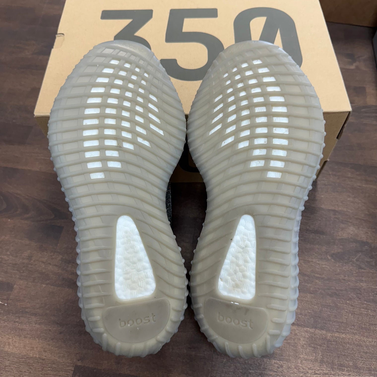 Beluga Reflective Yeezy 350 (USED)