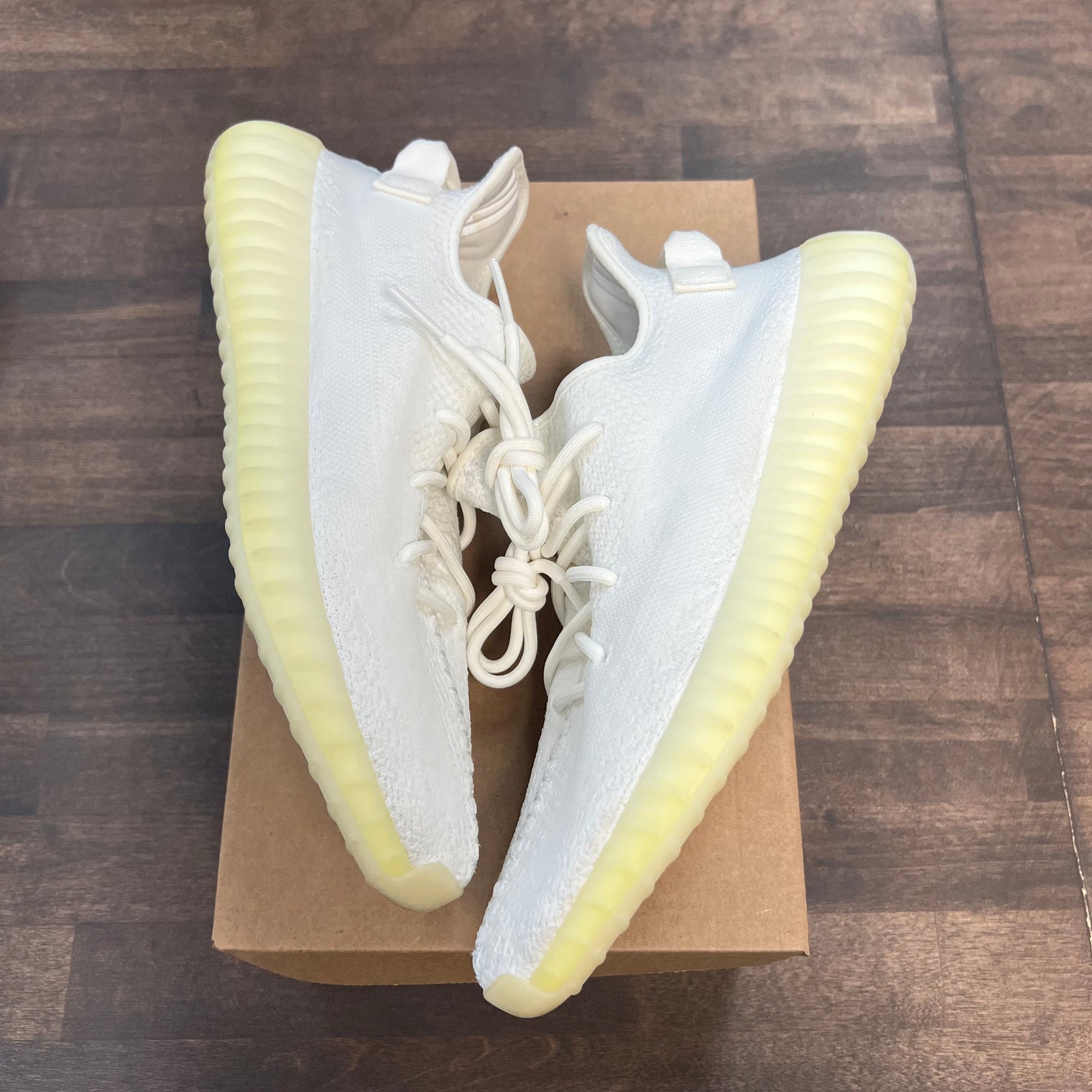 Cream Yeezy 350 (USED, No Box, No Insoles)