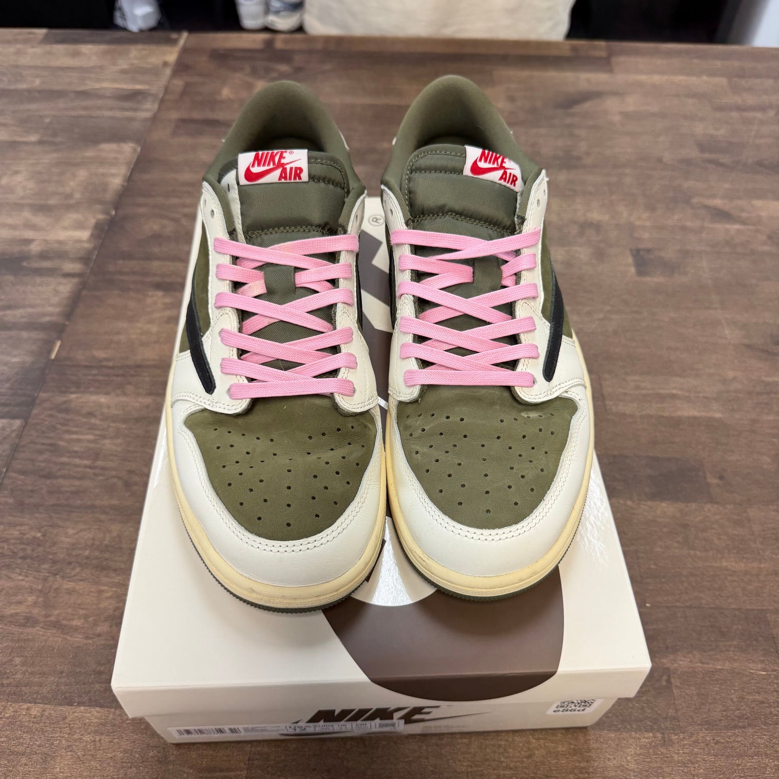 Travis Scott Medium Olive Jordan 1 Low OG SP (USED)