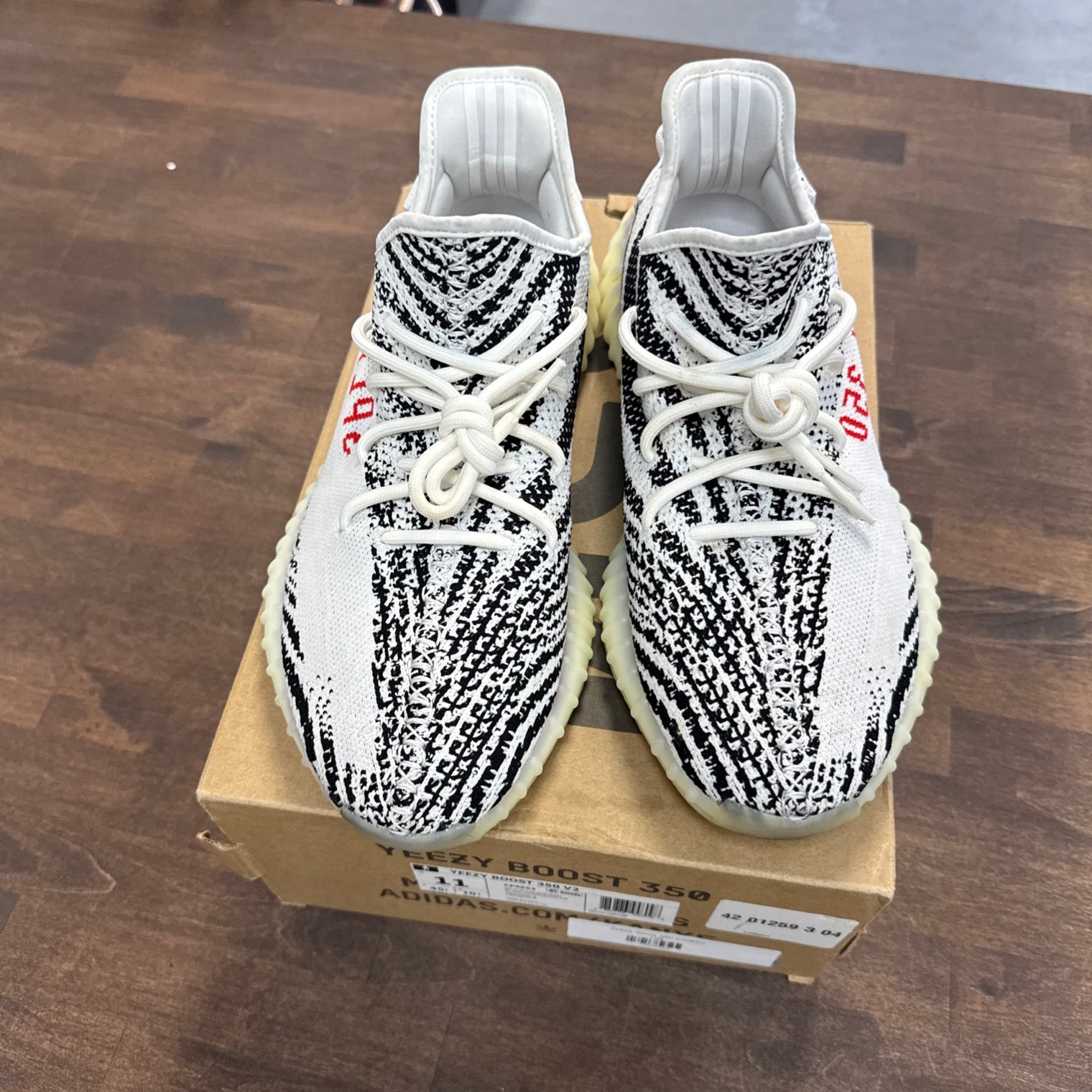 Zebra Yeezy 350 (USED)