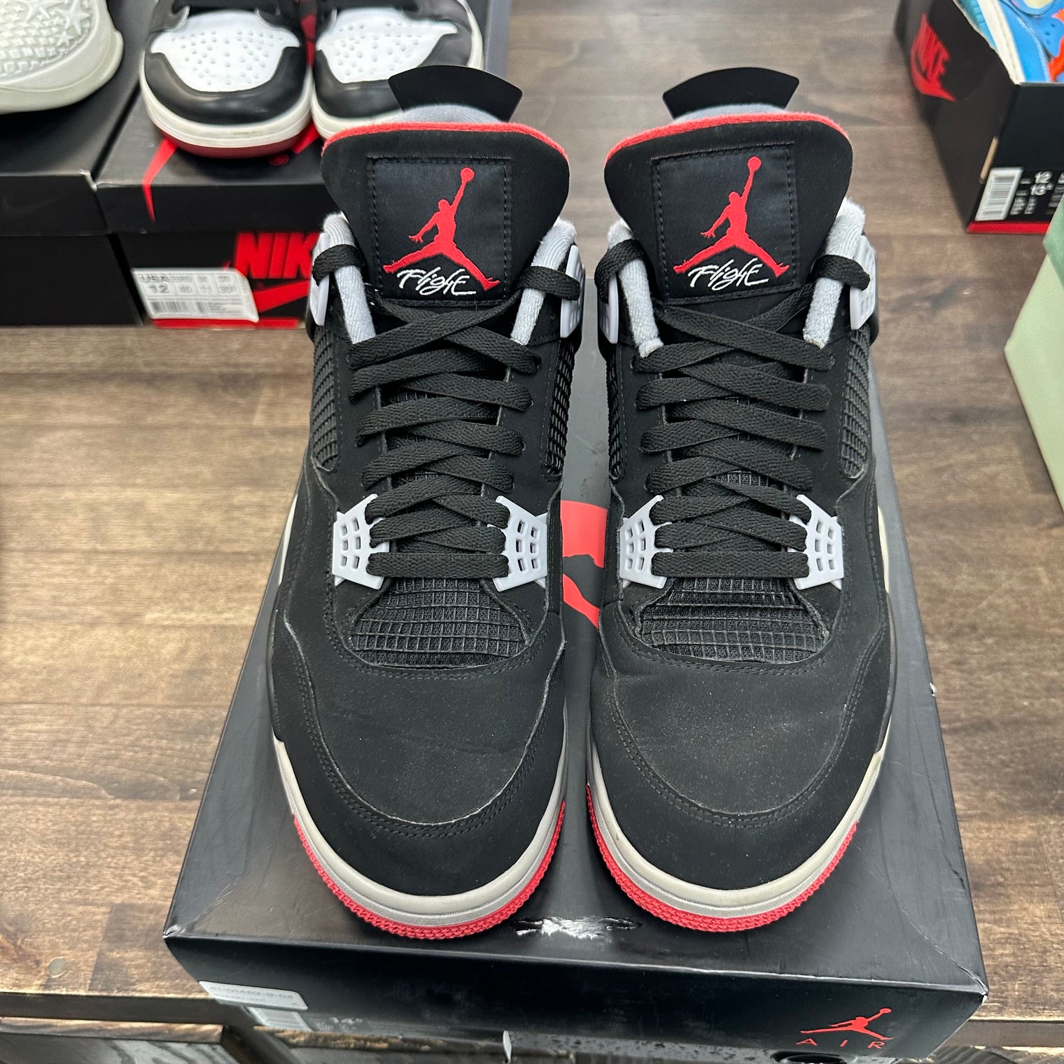Bred Jordan 4 (2019) (USED)