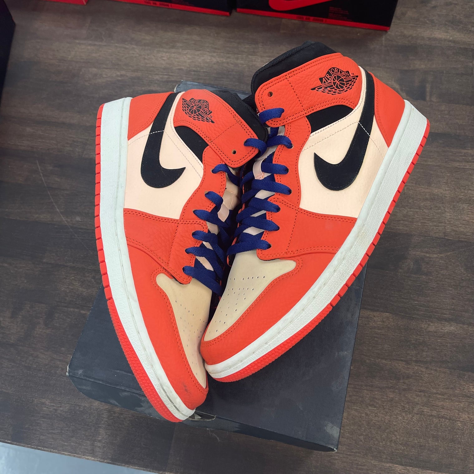Team Orange Black Jordan 1 Mid SE (USED)
