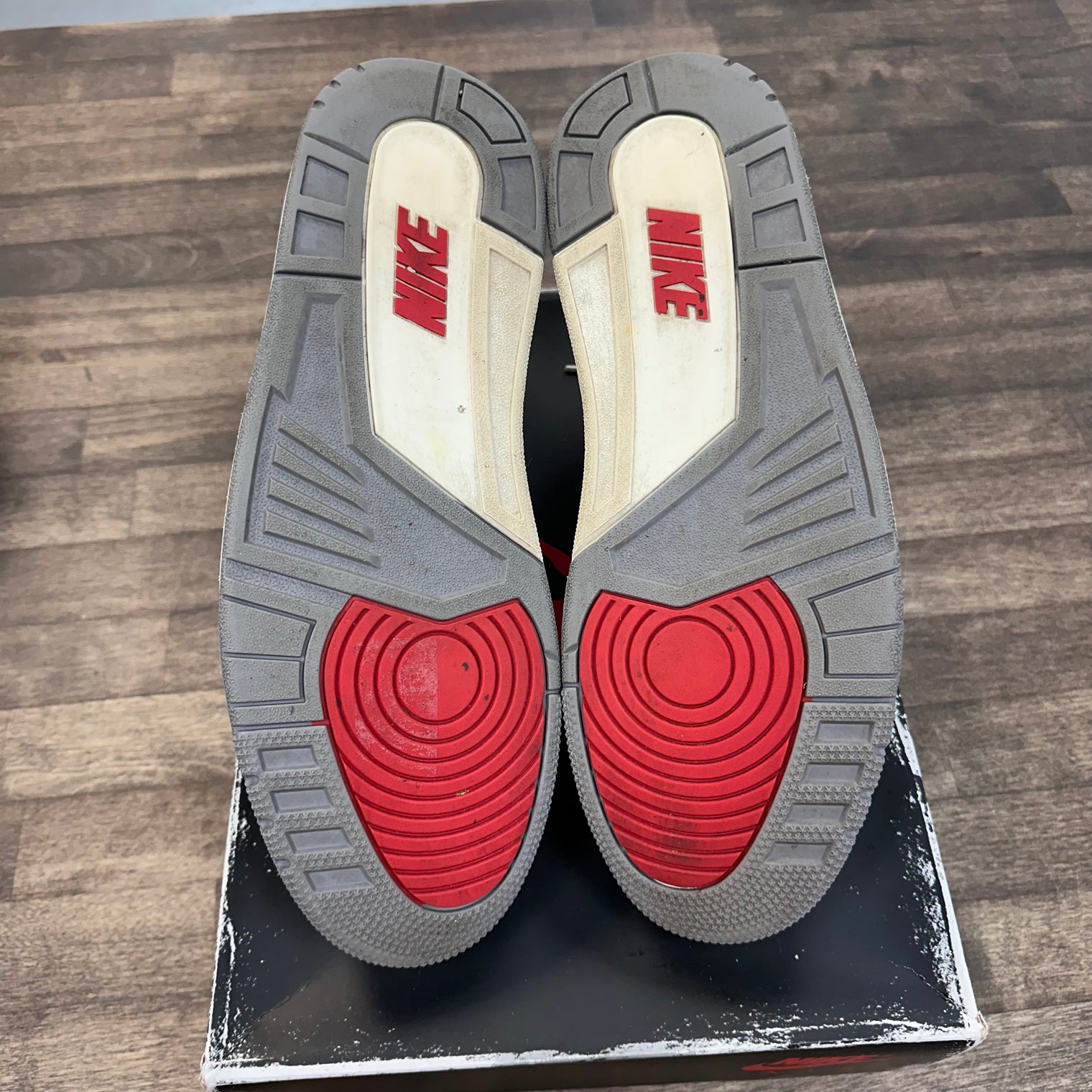 Reimagined White Cement Jordan 3 (USED)