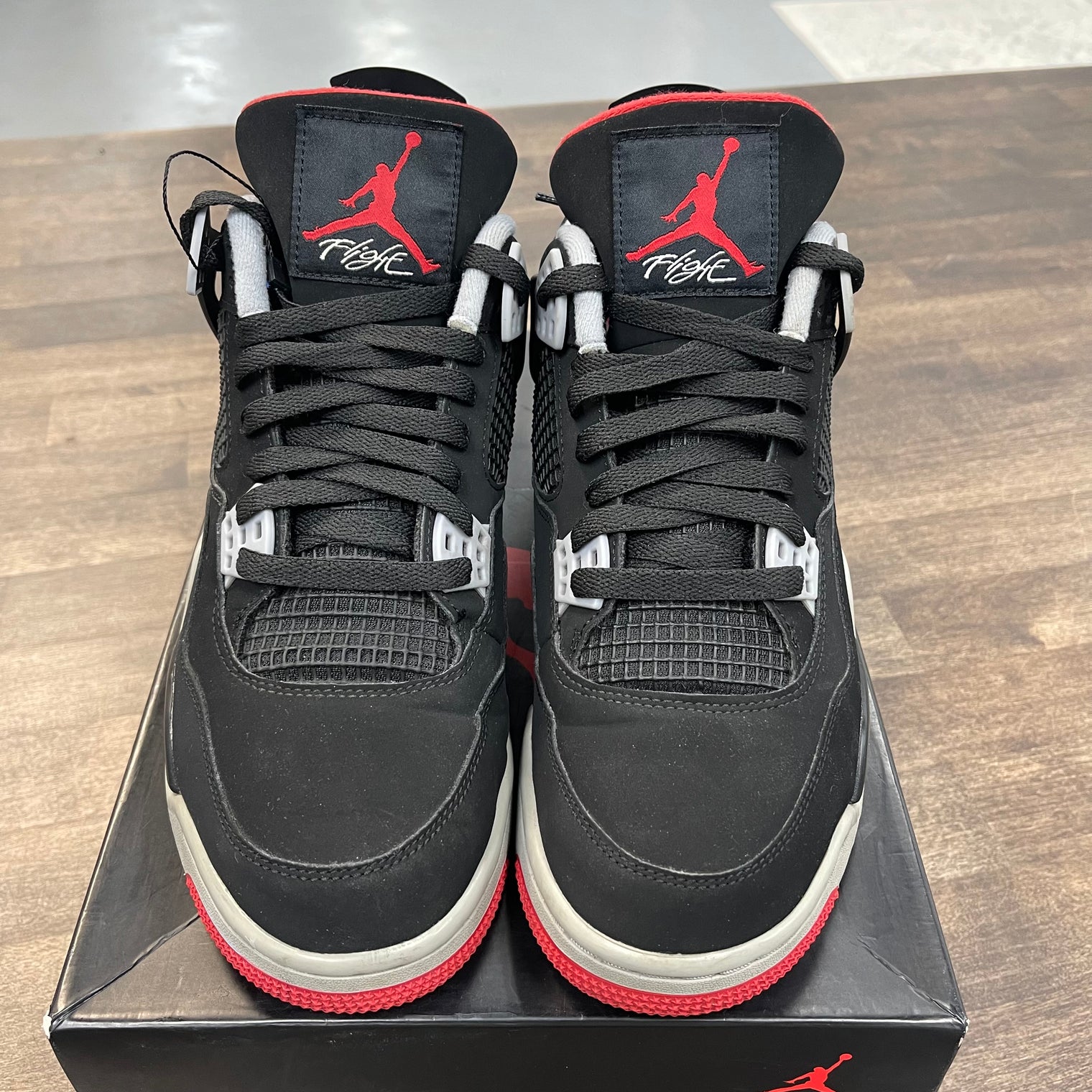 Bred Jordan 4 (2019) (USED)