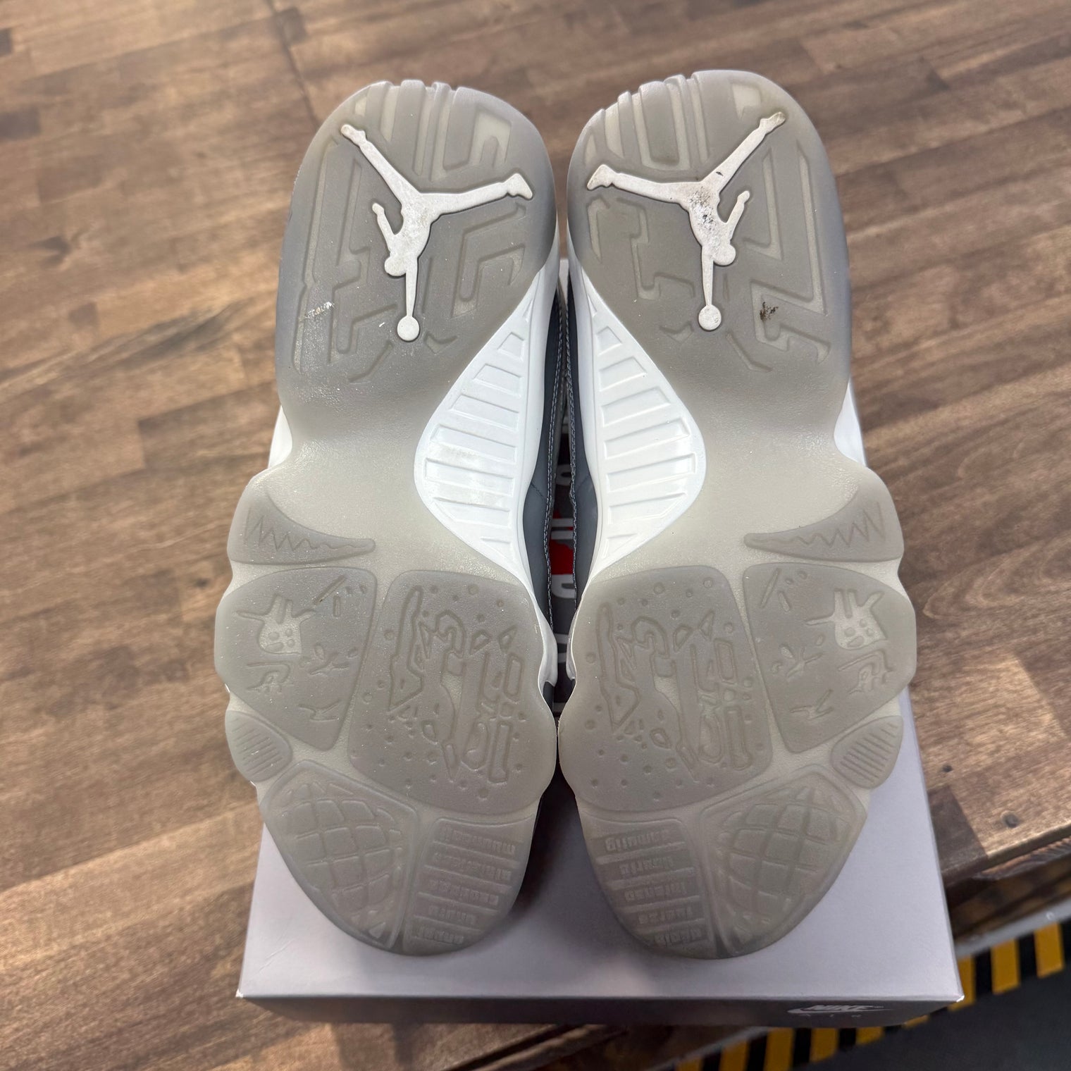 Cool Grey Jordan 9 (USED)