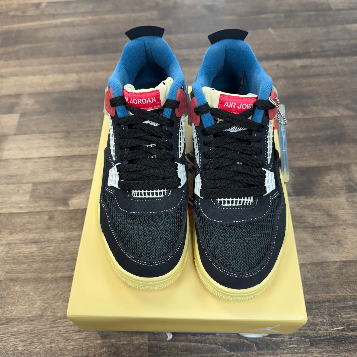 Off Noir Union LA Jordan 4 SP (Lightly Worn)