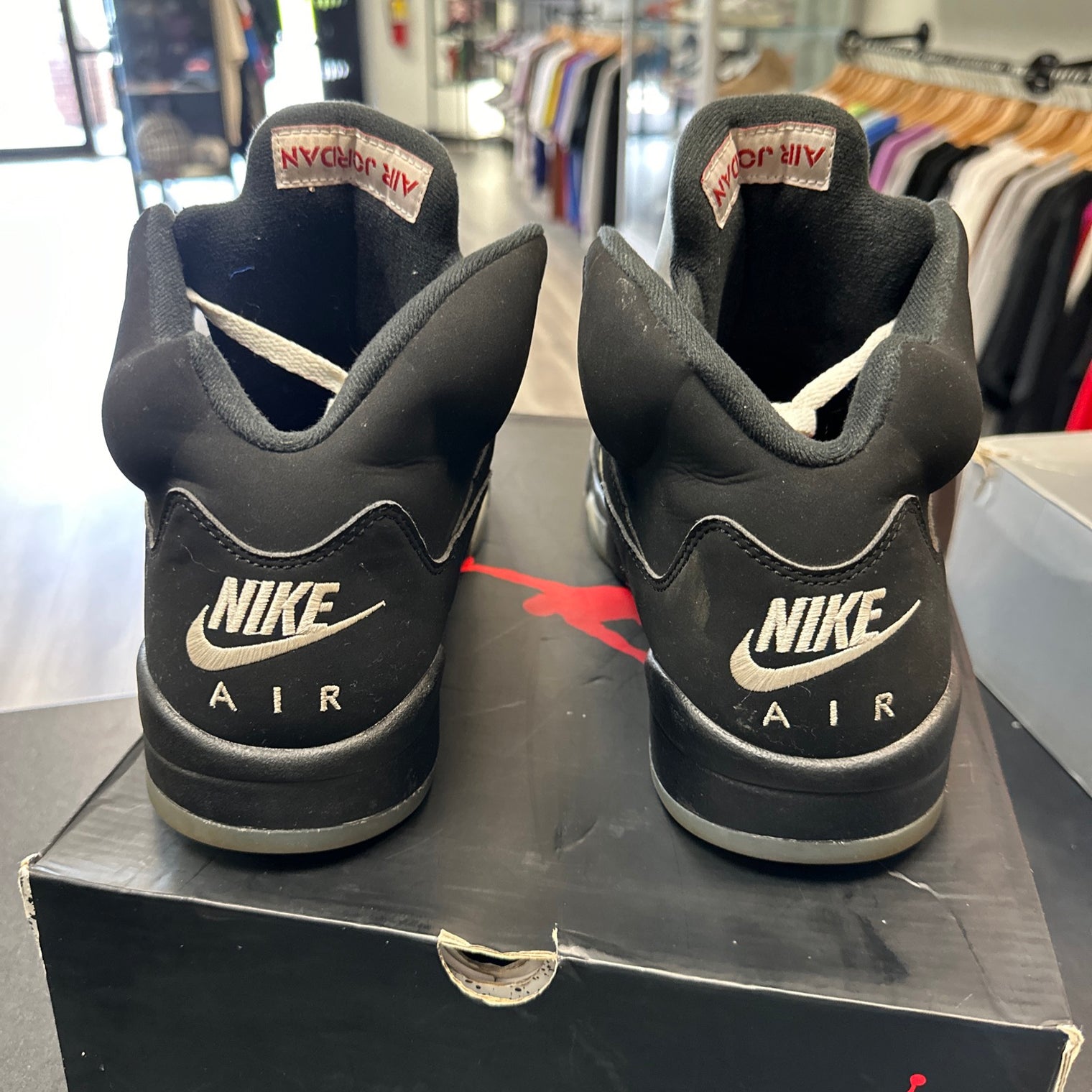 Black Metallic Jordan 5 (USED)