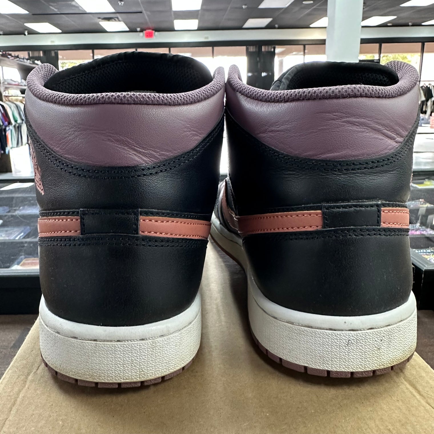 Black Sky J Mauve Jordan 1 Mid SE (USED, No Box)